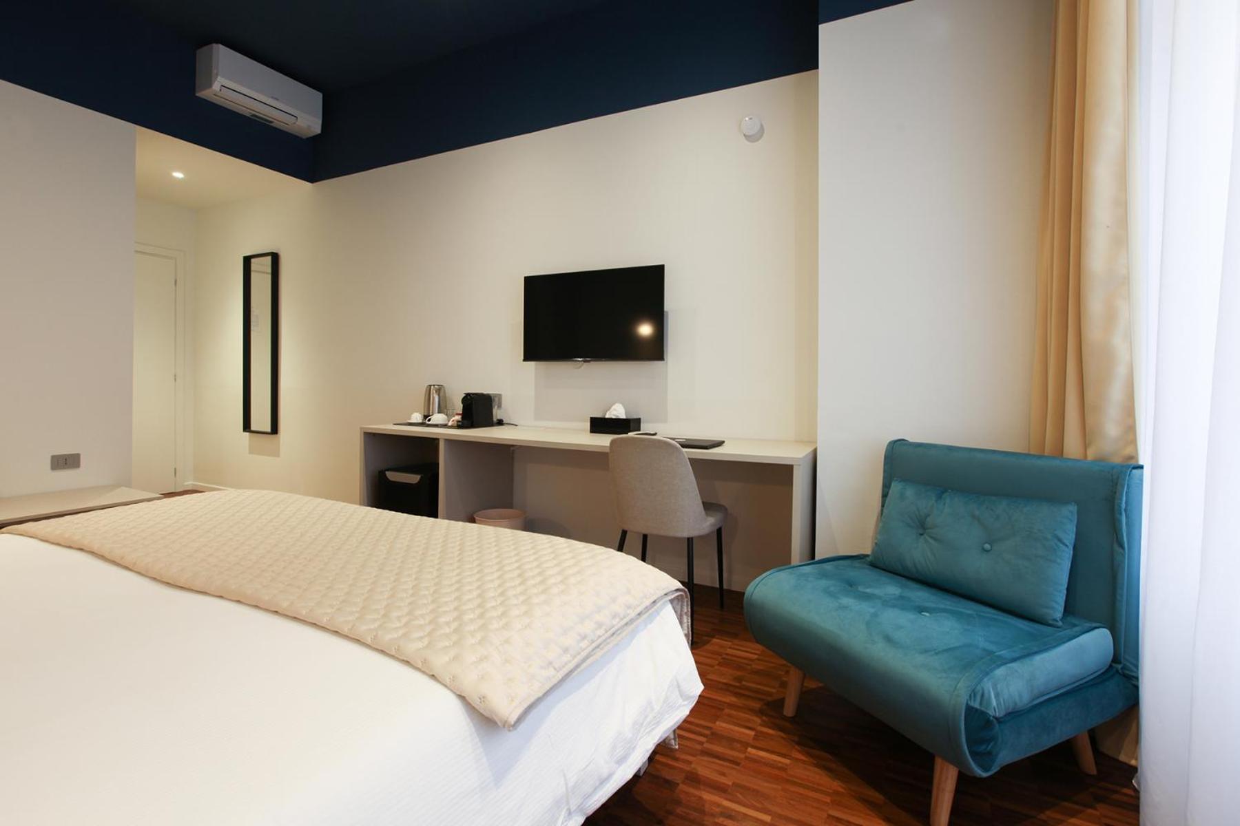 Cvm 19 Hotel *